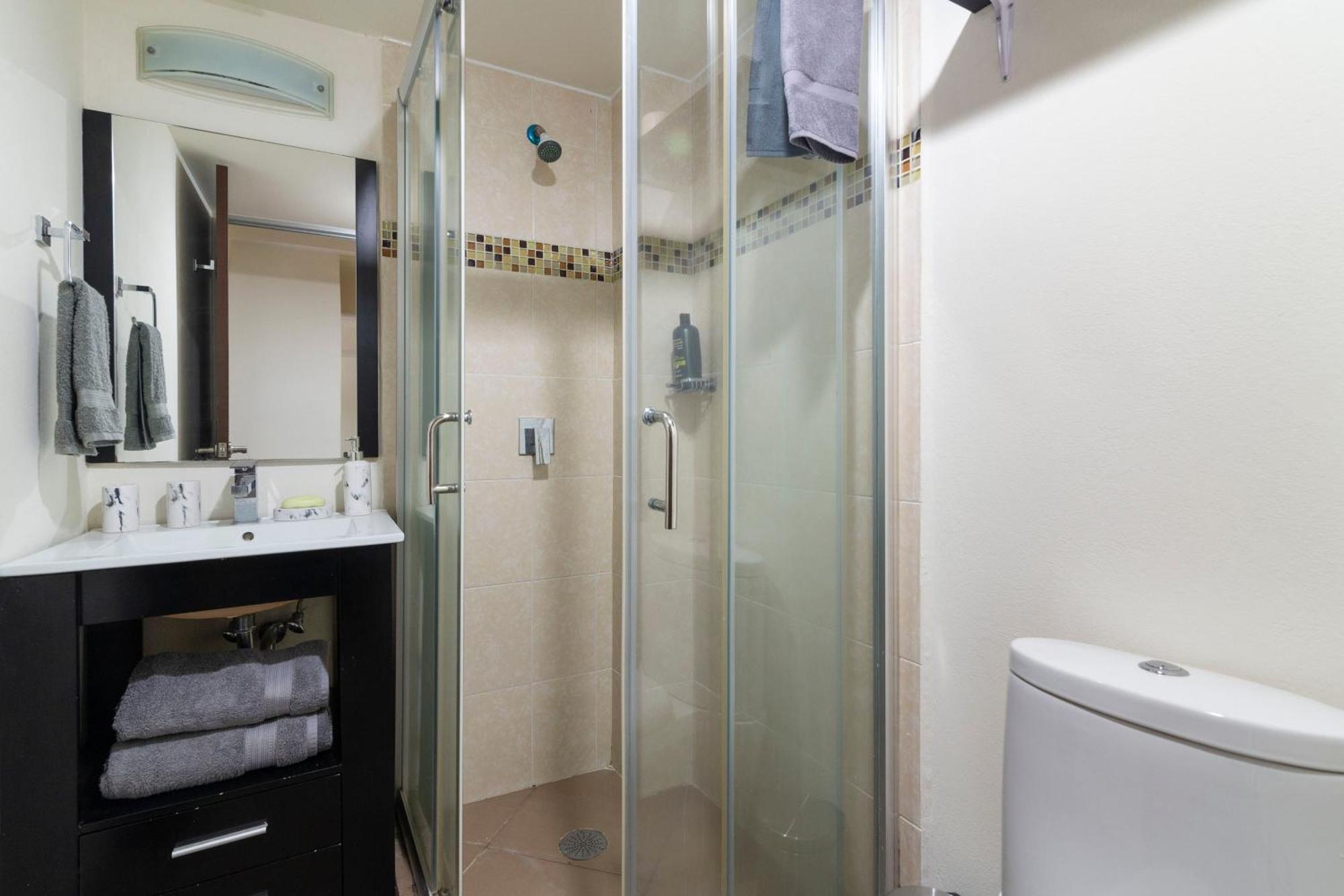 A202 - 1 Bedroom - 1 Bth Apartment *